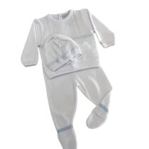 Primer día niño con detalle de bordado en pecho